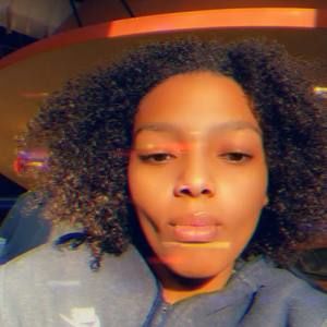 Meet your Posher, Deijah